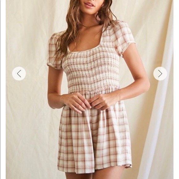 F21 - Picture 1 of 4